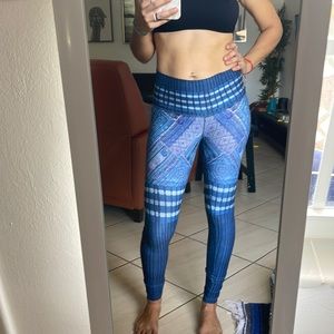 Niyamal sol GI Jane leggings size S blue/multi